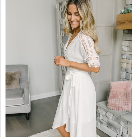 Magnolia boutique white midi wrap dress M - Picture 2 of 6